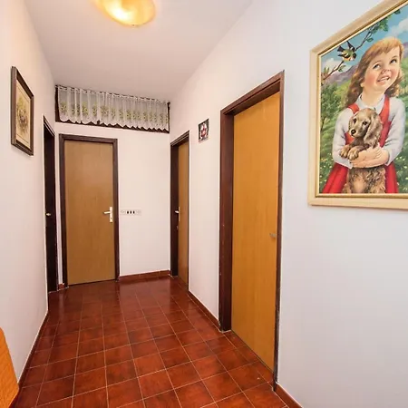 Two Bed Fortuna Near The Porec