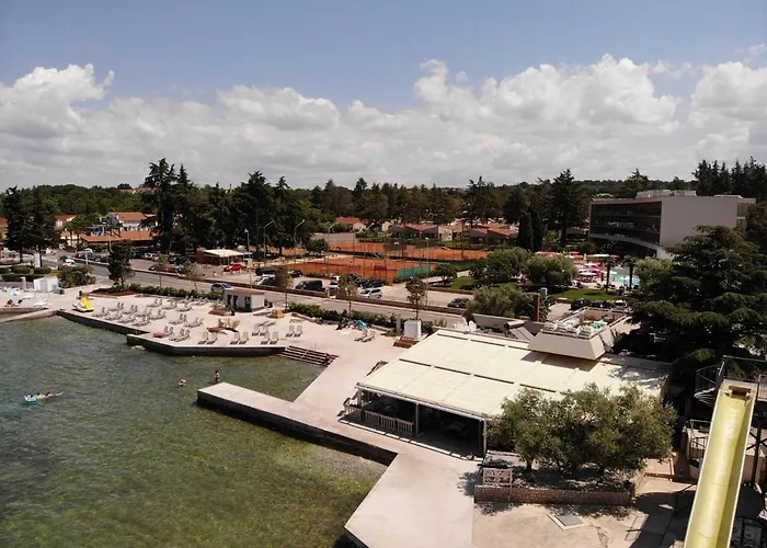 Two Bed Fortuna Near The 3* Porec