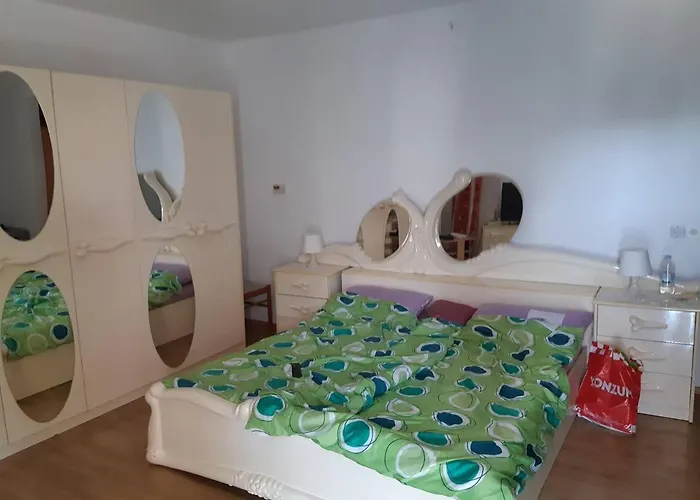 招待所 Two Bed Fortuna Near The 3*