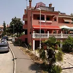 Two Bed Fortuna Near The Vendégház 3*