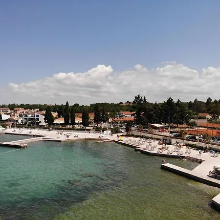 Two Bed Fortuna Near The 3* Porec