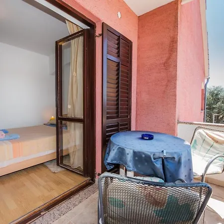 Πανσιόν Two Bed Fortuna Near The