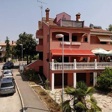 Two Bed Fortuna Near The Affittacamere Porec
