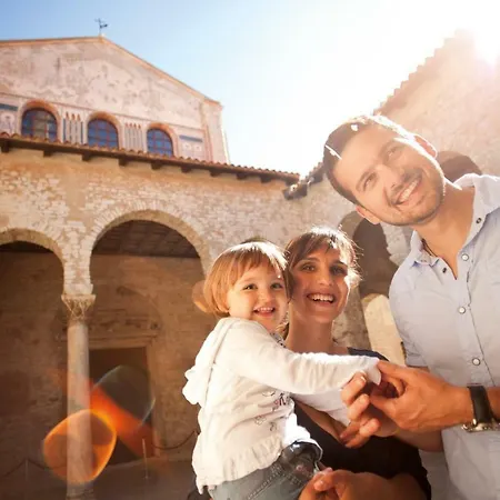 Two Bed Fortuna Near The 3* Porec