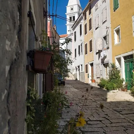 Two Bed Fortuna Near The Affittacamere 3*