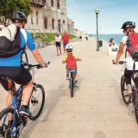 Two Bed Fortuna Near The 3*