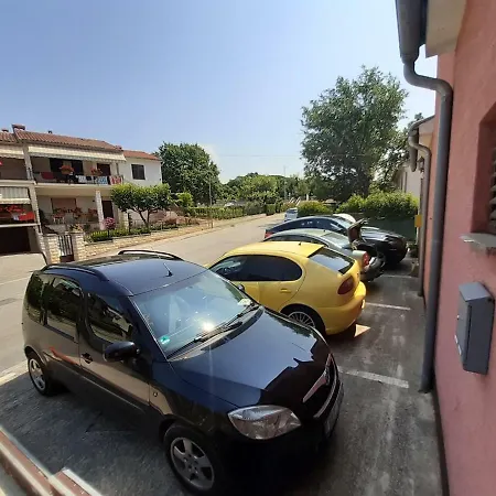 Pensjonat Two Bed Fortuna Near The 3*