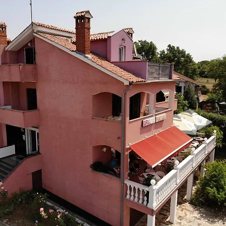 Pensjonat Two Bed Fortuna Near The